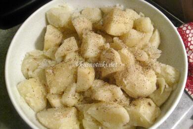 Варени картофи с масло