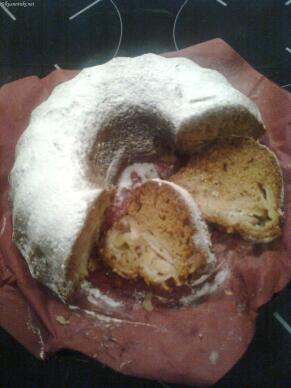 Пухкав кекс с ябълки