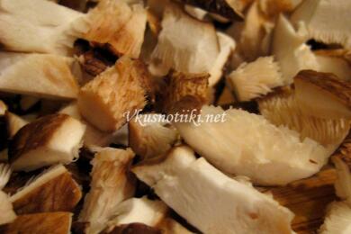 Каша с гъби и сметана