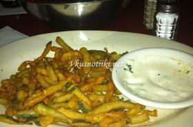 Пържени тиквички с кисело мляко