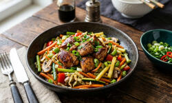 Пилешки гърди със зеленчуци