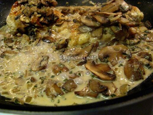 Пилешко с гъби и сметана