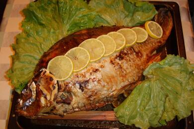 Пълнен шаран с орехи