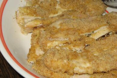 Пилешки пръчици със сос