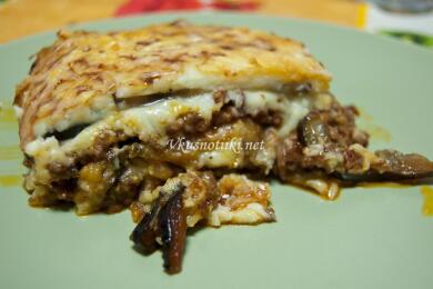 Пилешка мусака