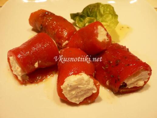 Печени пиперки с пълнеж