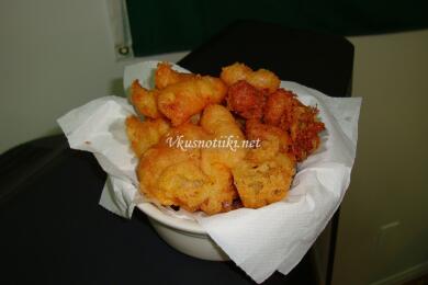 Панирани кашкавалени хапки