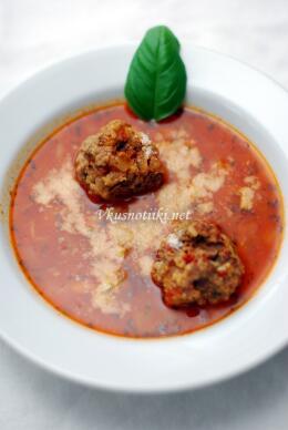 Кюфтета в доматен сос