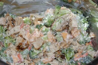 Пиле с броколи