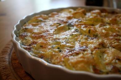 Запечени картофи със сирене