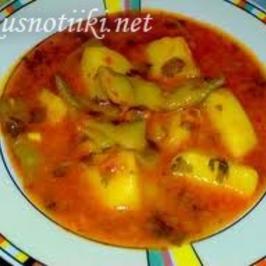 Яхния от зелен фасул с картофи