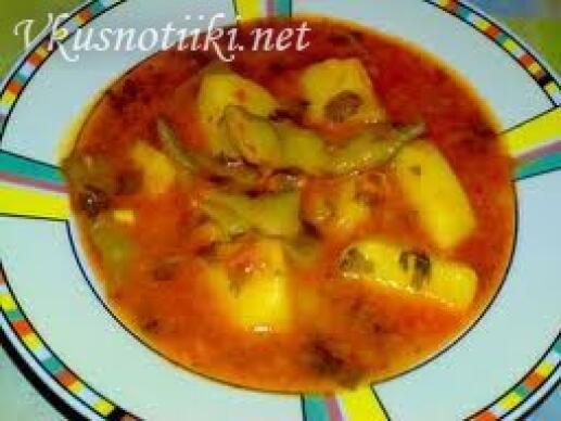 Яхния от зелен фасул с картофи