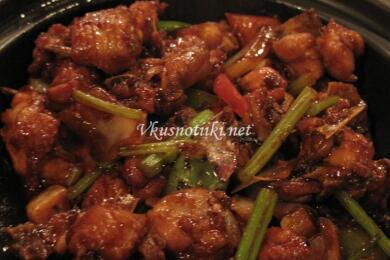 Пилешко или свинско месо с нишесте