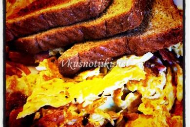 Яйца с шунка или салам