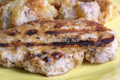 Крехки чеснови пържолки