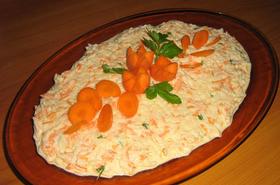 Салата от бяла ряпа и моркови