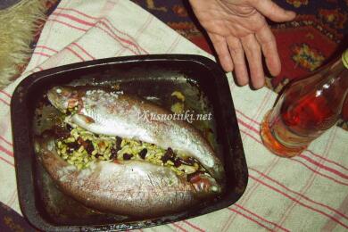 Пъстърва печена в плик