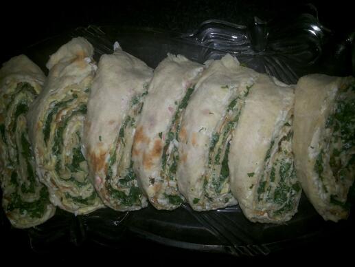 Руло от арменски питки Лаваш с плънка