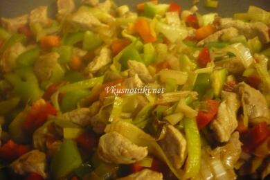 Свинско месо със сурова туршия