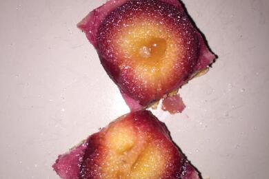 Сладкиш със сливи