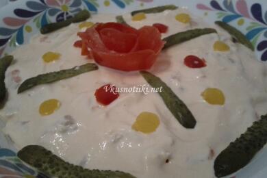 Салата със скариди