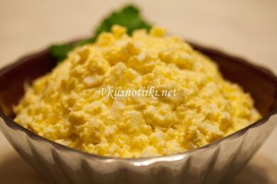 Салата с яйца