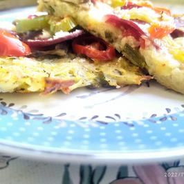 Богата пица с картофен блат