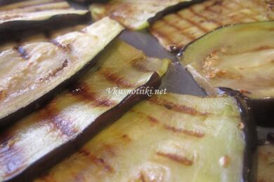 Сини домати със сметана