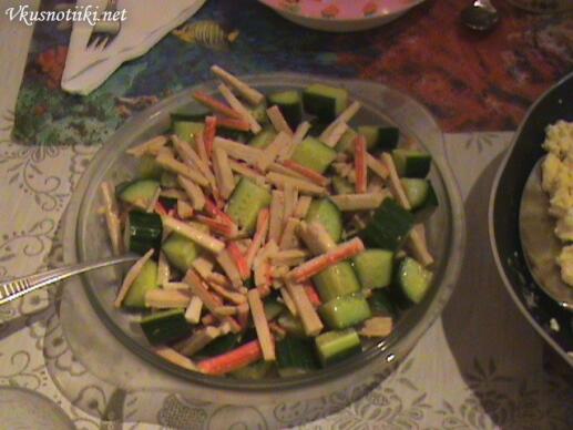 Краставици с ролца от раци