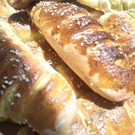 Солени кифлички със сирене и самардала