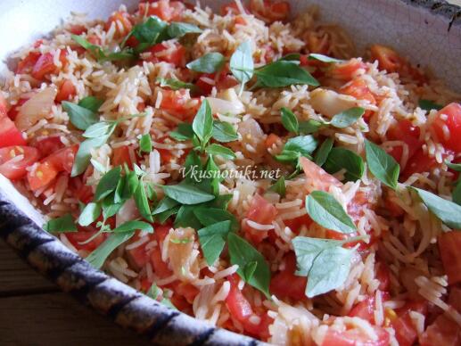 Домати с ориз на фурна