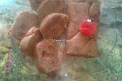 Лукумен сладкиш с орехи и какао