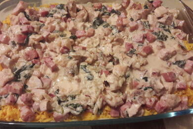 Спагети с пиле и бекон на фурна