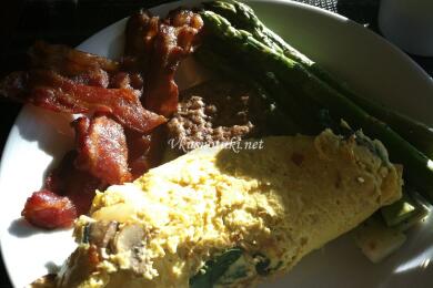 Омлет от шунка и спанак