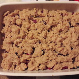 Хрупкав десерт с горски плодове /Криспи/