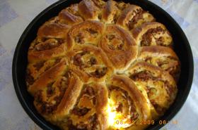 Питка с кайма и праз