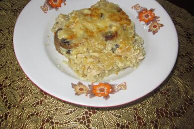 Пиле с ориз, гъби и яйца