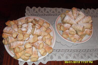 Фунийки с пухкав домашен крем