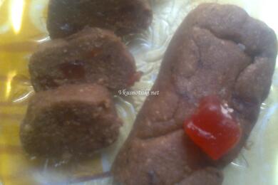 Лукумен сладкиш с орехи и какао