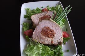 Свинско контра филе с кашкавалена коричка