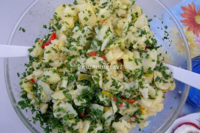 Салата от картофи с майонеза