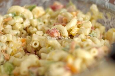 Макаронена салата