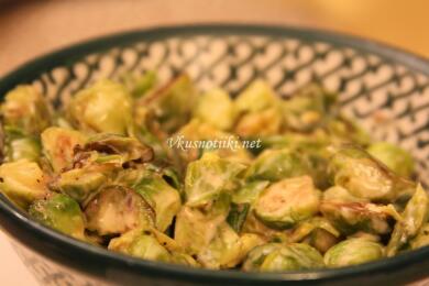 Брюкселско зеле с масло