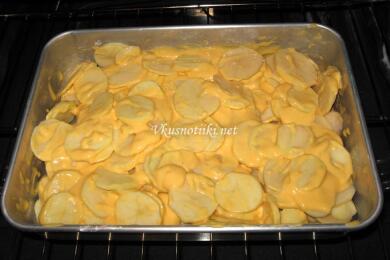 Картофи с пушено месо