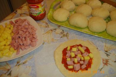 Пълнени питки