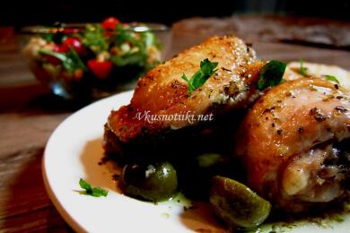 Пиле с маслини